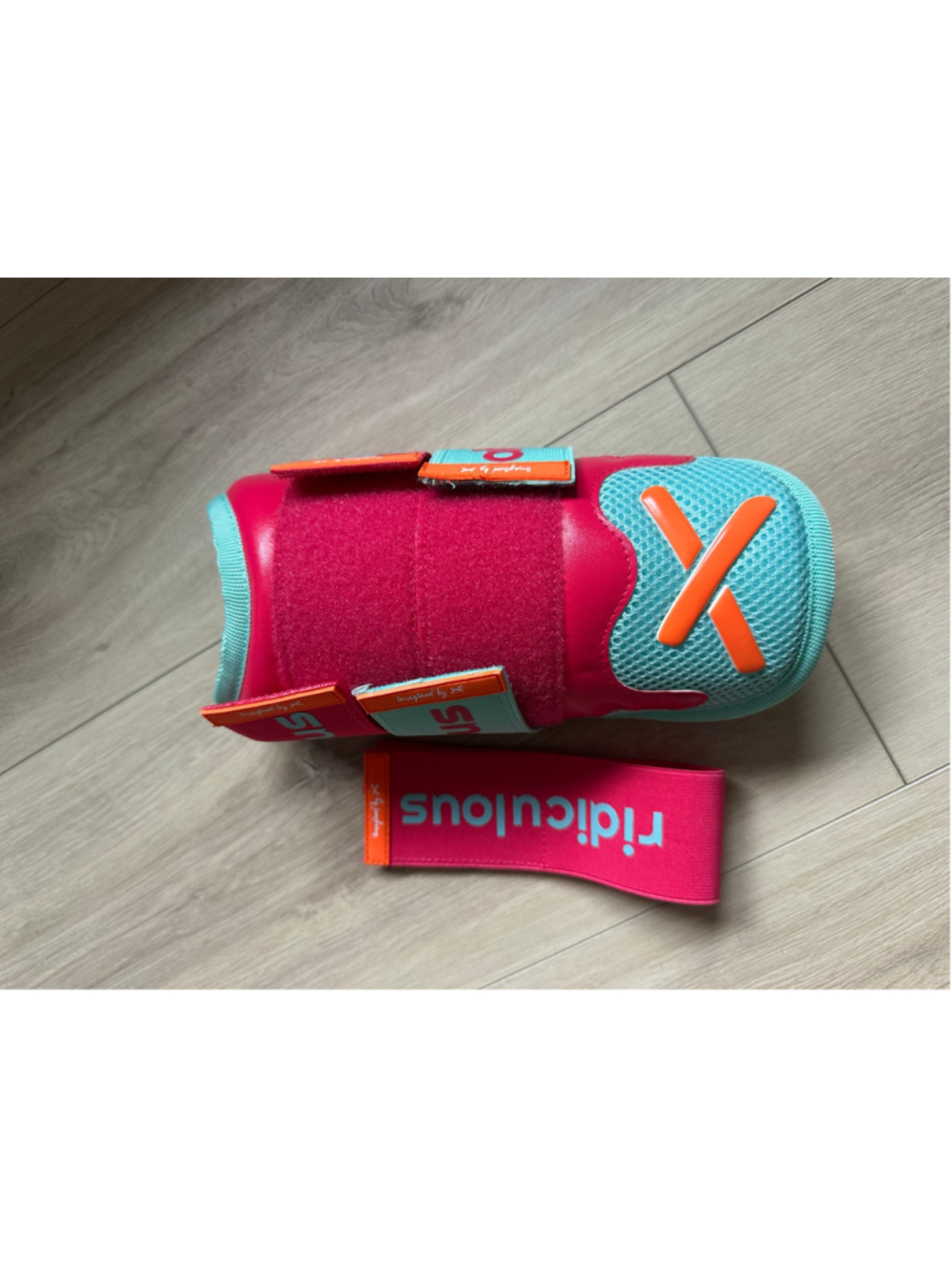 Absolutely Ridiculous double strap, elbow guard One Size Pink and Blue